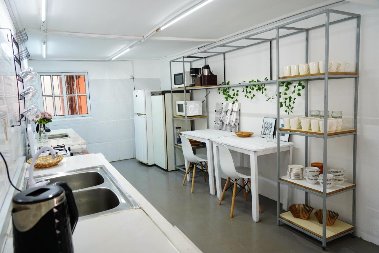 פונטה דל דיאבלו Hue Hostel מראה חיצוני תמונה